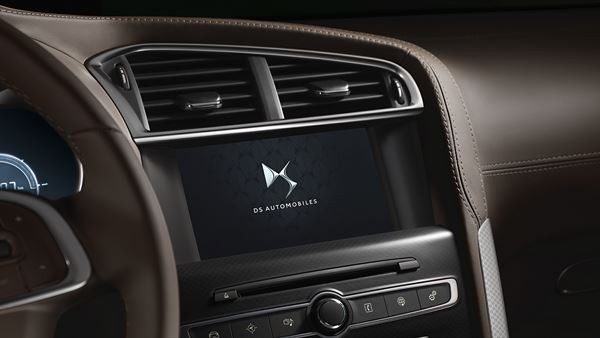 Une DS 4 Crossback à l’allure de baroudeur chic