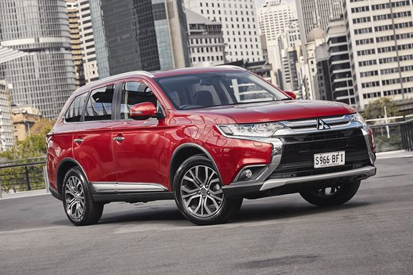 Le crossover Mitsubishi Outlander bénéficie d'une refonte complète