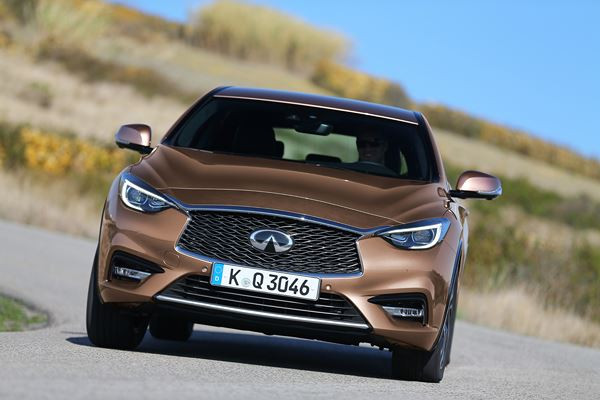 La berline compacte Infiniti Q30 revendique sa différence