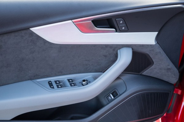 Une nouvelle Audi A4 efficiente taillée pour la route
