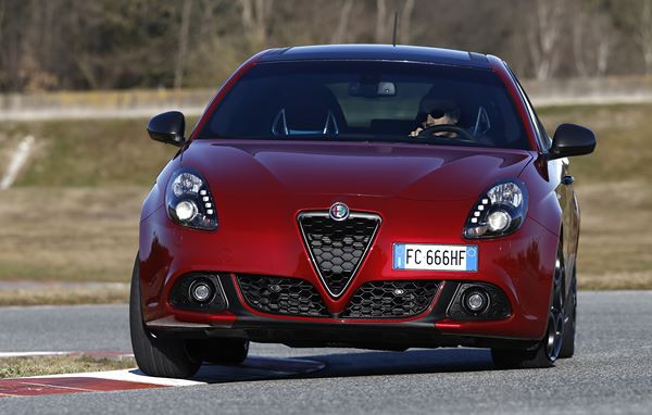 L'Alfa Romeo Giulietta revendique un caractère esthétique plus sportif