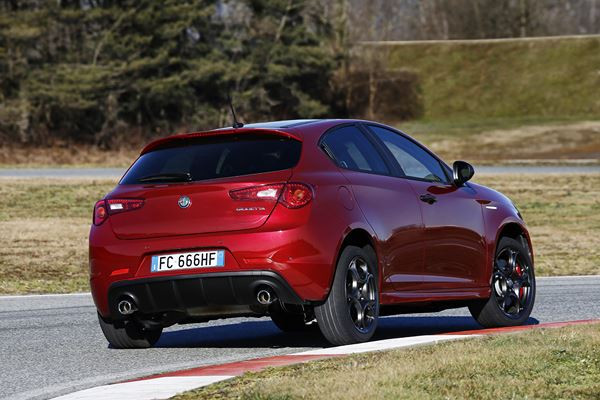 L'Alfa Romeo Giulietta revendique un caractère esthétique plus sportif