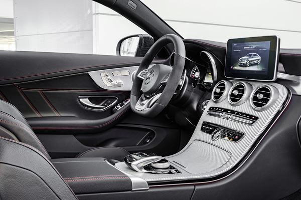 La Mercedes-AMG C 43 4Matic Coupé embarque un V6 3.0 litres biturbo de 367 ch