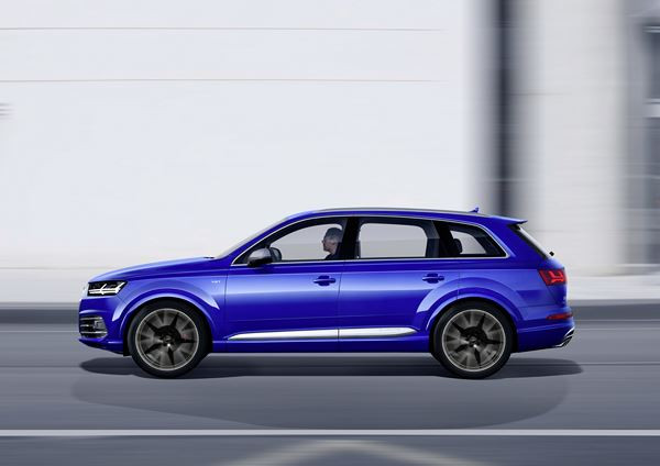 Le SUV Audi SQ7 TDI développe 435 ch et 900 Nm de couple