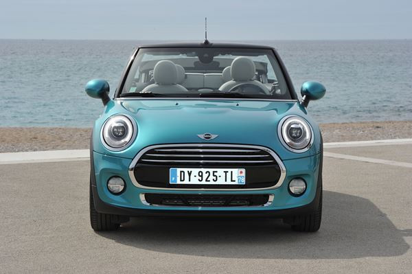 Le cabriolet premium Mini change de génération