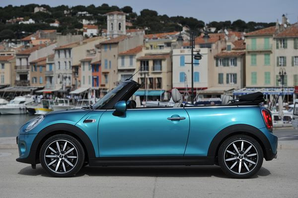 Le cabriolet premium Mini change de génération