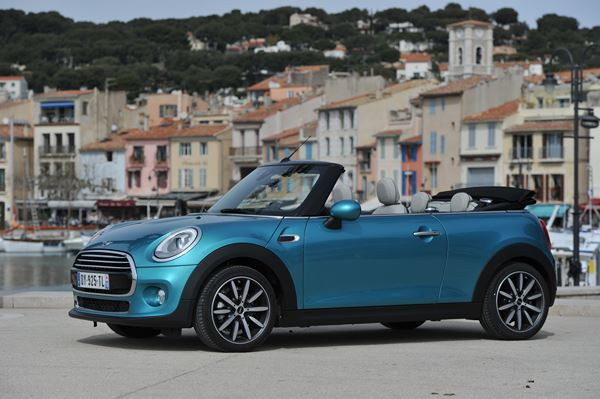 Le cabriolet premium Mini change de génération