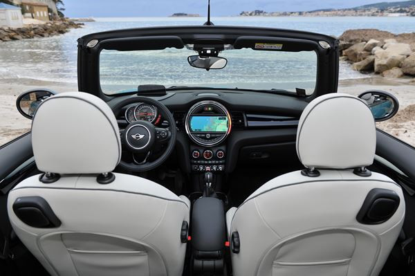 Le cabriolet premium Mini change de génération