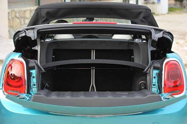Le cabriolet premium Mini change de génération