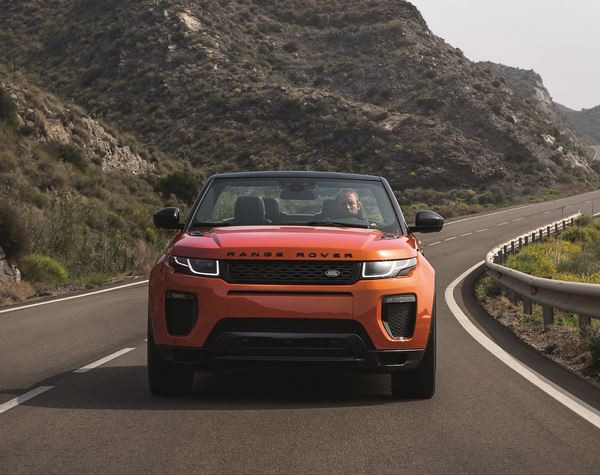 Range Rover Evoque Cabriolet: un SUV cabriolet premium à l'aise en tout-terrain