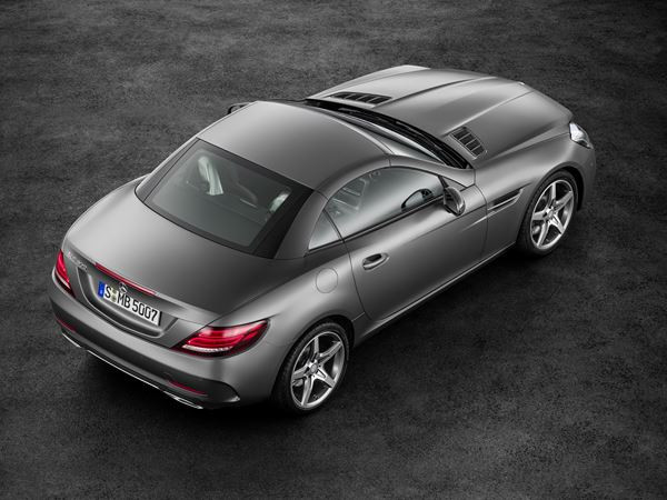Le Mercedes SLC embarque une technologie optimisée empruntée à la Classe C
