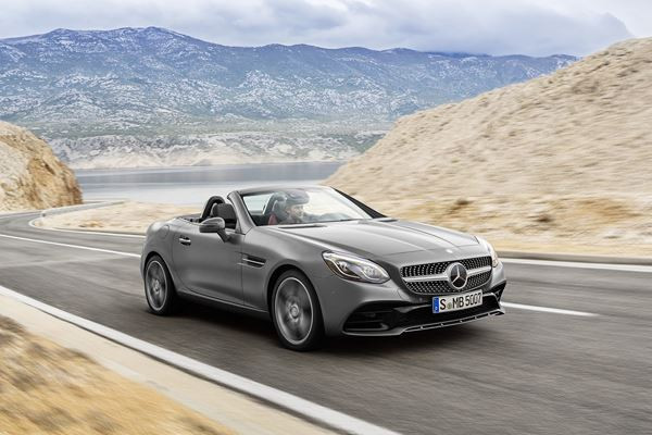 Le Mercedes SLC embarque une technologie optimisée empruntée à la Classe C