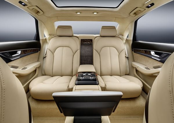 Audi A8 L extended: une limousine premium de 6,36 mètres