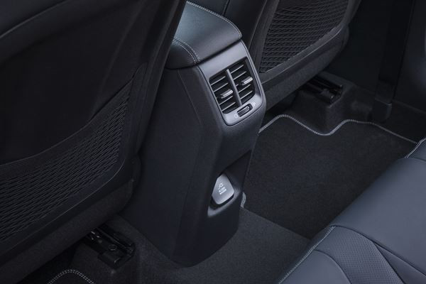 Le crossover Kia Niro hybride essence affiche de faibles consommations