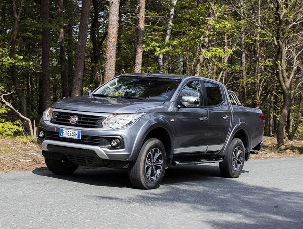 Le pick-up Fiat Fullback revendique robustesse et fiabilité