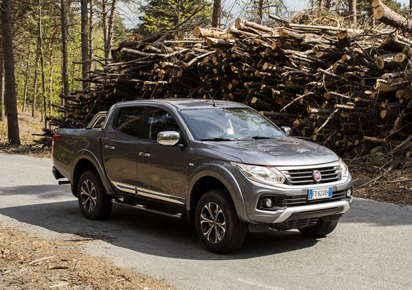 Le pick-up Fiat Fullback revendique robustesse et fiabilité