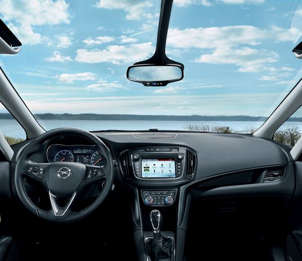 L'Opel Zafira restylé reçoit une calandre plus dynamique