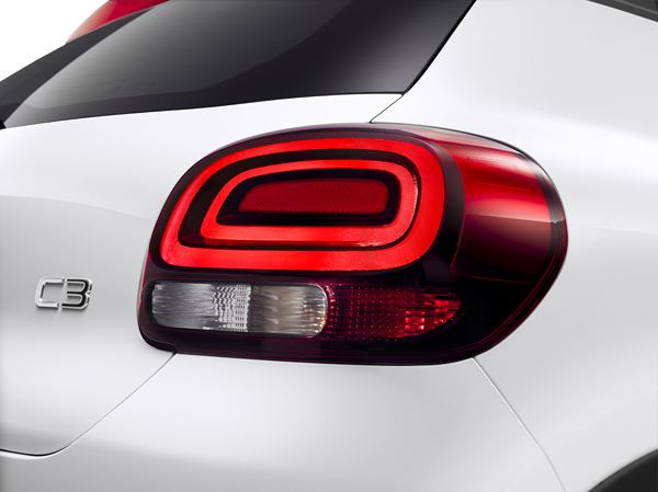 La Citroën C3 renouvelée affiche une morphologie ronde et colorée
