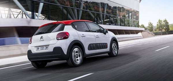 La Citroën C3 renouvelée affiche une morphologie ronde et colorée