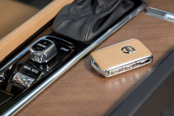La Volvo S90 fait son entrée dans le club fermé des grandes berlines premium