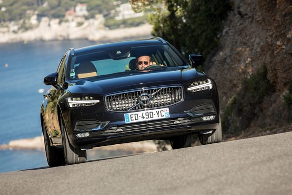 Volvo V90: un grand break haut de gamme élégant et polyvalent
