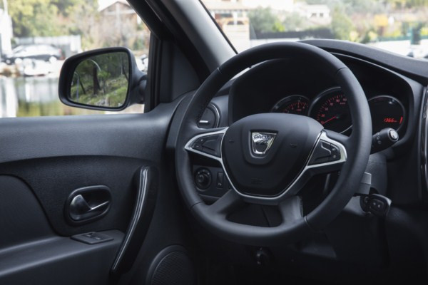La Dacia Logan bénéficie d'un design légèrement revu