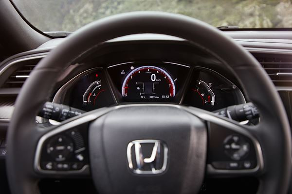 La nouvelle Honda Civic affiche un design sportif résolument agressif