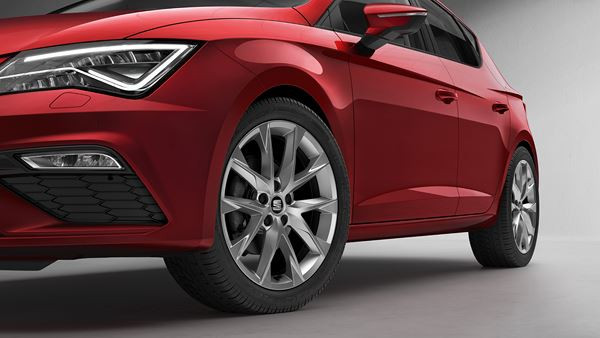 La Seat Leon restylée reçoit quelques changements extérieurs