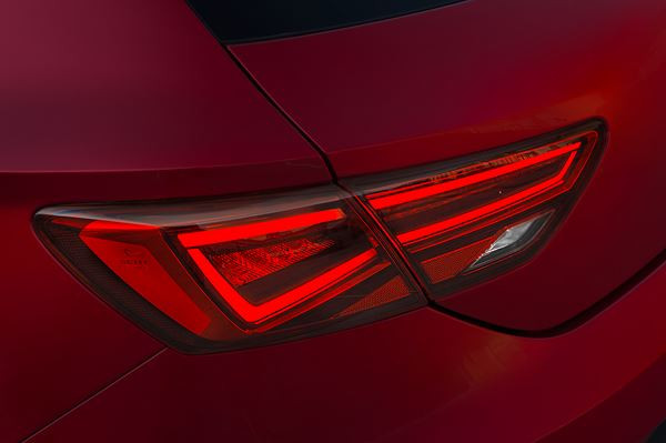 La Seat Leon restylée reçoit quelques changements extérieurs