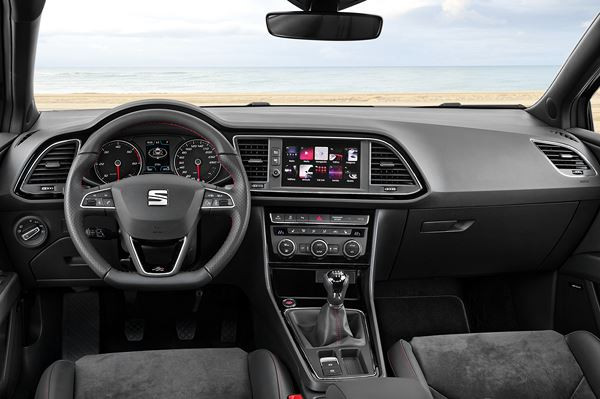 La Seat Leon restylée reçoit quelques changements extérieurs