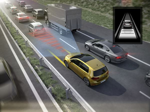 La Volkswagen Golf embarque des systèmes d’aide à la conduite sophistiqués