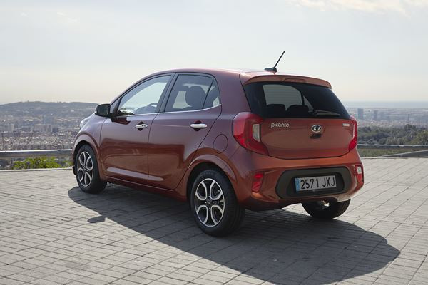 La mini-citadine Kia Picanto affiche un design dynamique