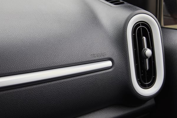 La mini-citadine Kia Picanto affiche un design dynamique