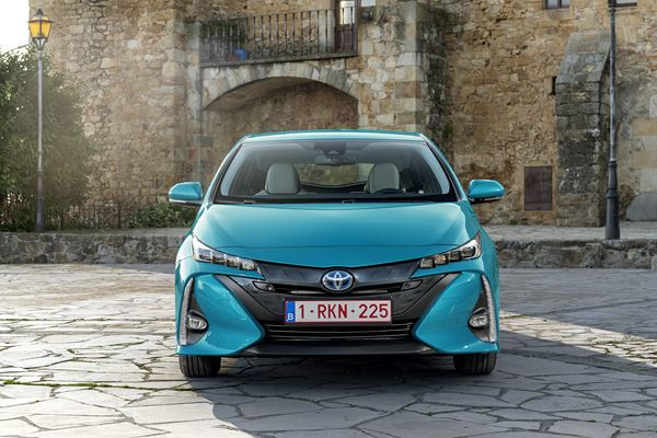 La Toyota Prius Rechargeable fonctionne en mode électrique pendant plus de 50 km