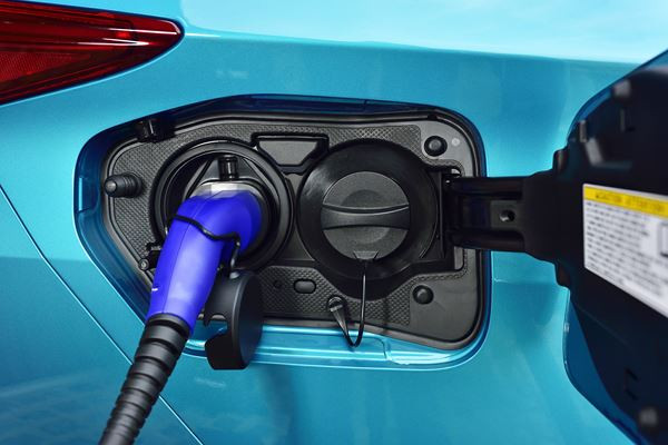 La Toyota Prius Rechargeable fonctionne en mode électrique pendant plus de 50 km