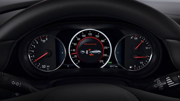 L'Opel Insignia Sports Tourer affiche une ligne athlétique et dynamique
