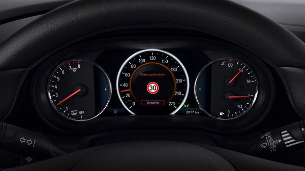 L'Opel Insignia Sports Tourer affiche une ligne athlétique et dynamique