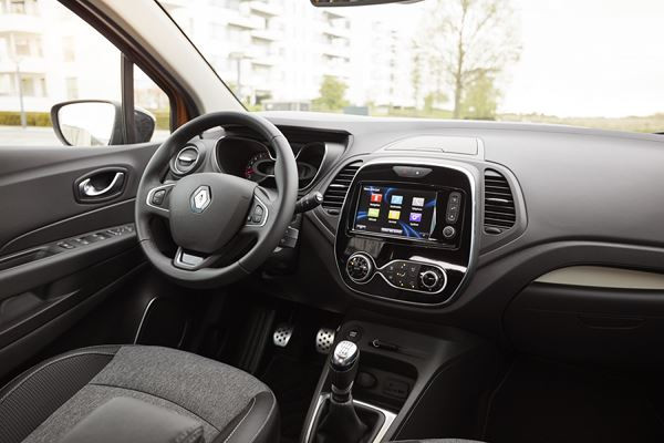 Le crossover urbain Renault Captur affiche un nouveau visage