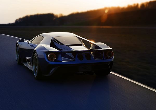 La supercar Ford GT repose sur une architecture en fibre de carbone