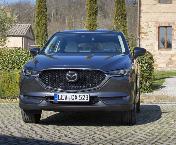 Le Mazda CX-5 restylé reprend le flambeau de son prédécesseur