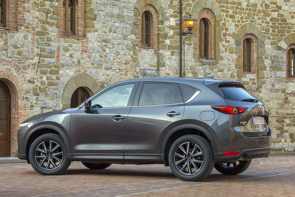 Le Mazda CX-5 restylé reprend le flambeau de son prédécesseur