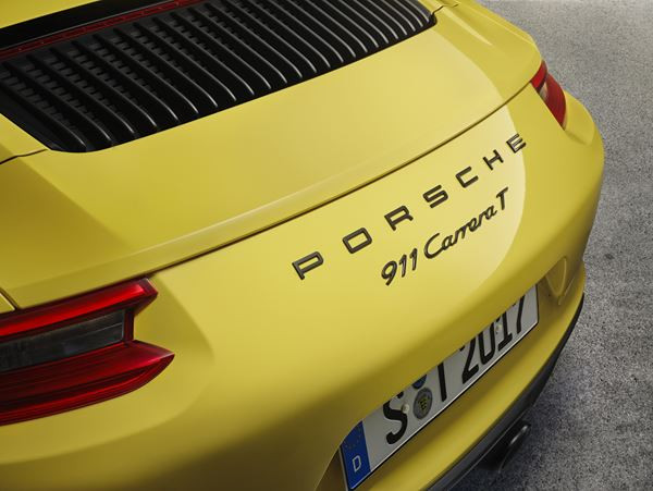 La Porsche 911 Carrera T optimise les performances sportives