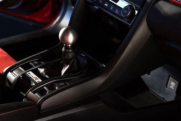 La Honda Civic Type R 2017 embarque un bloc VTEC Turbo 2 litres de 320 ch