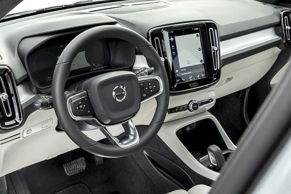 Volvo XC40 : un SUV au design scandinave doté de technologies de pointe