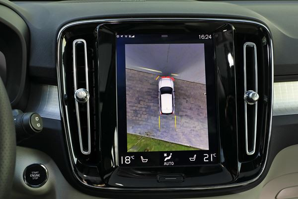 Volvo XC40 : un SUV au design scandinave doté de technologies de pointe