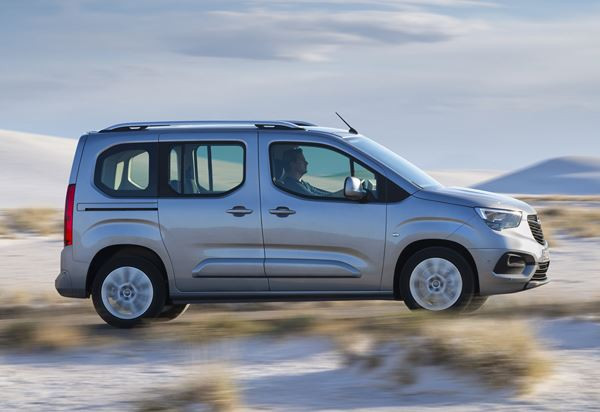 Le ludospace Opel Combo Life est une voiture familiale à tout faire