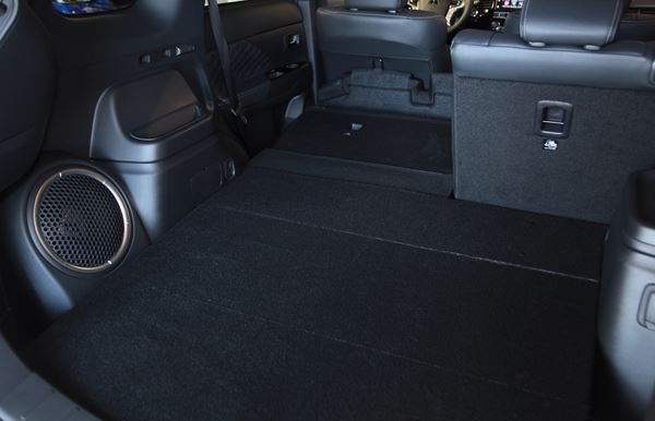 Le SUV Mitsubishi Outlander PHEV hybride rechargeable gagne en puissance