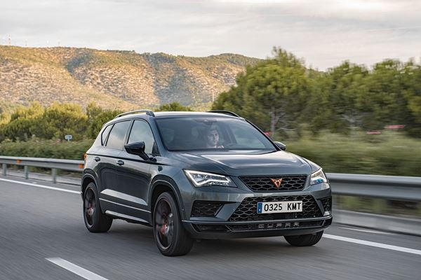Le SUV sportif Cupra Ateca délivre une puissance de 300 ch et un couple de 400 Nm