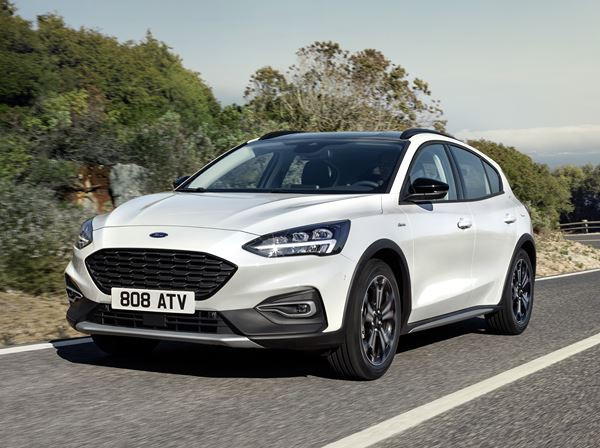 Ford Focus Active: une berline compacte surélevée typée crossover