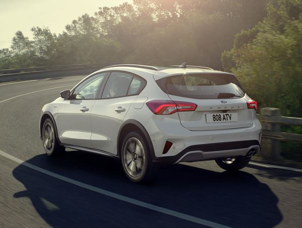 Ford Focus Active: une berline compacte surélevée typée crossover